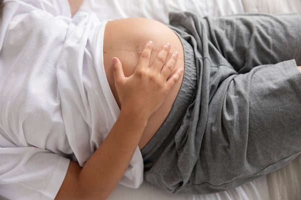 Essential Sleep Tips for Your Third Trimester Sleepybelly