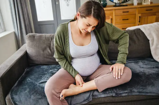 Pregnancy Leg Cramps at Night: Causes & Simple Fixes